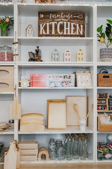étagère de supports de customisation bois et verre